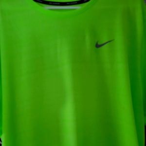 Men's Nike Dri-Fit running shirt size XXL